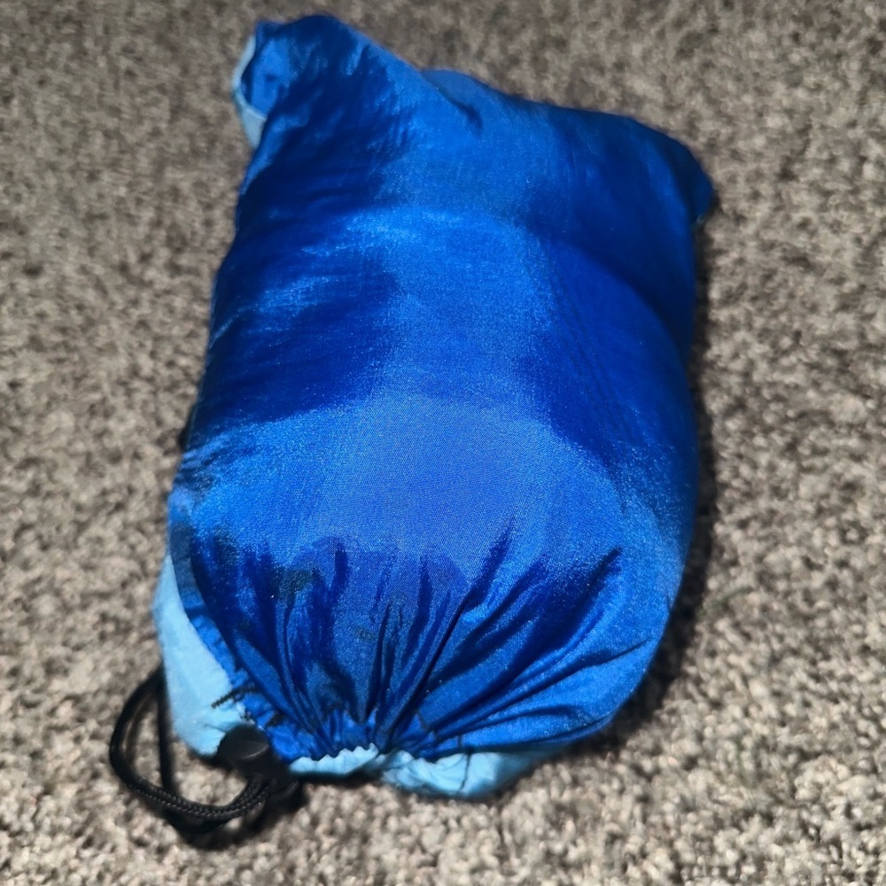 Blue Two-Tone Hammock with net - Picture 7 of 7